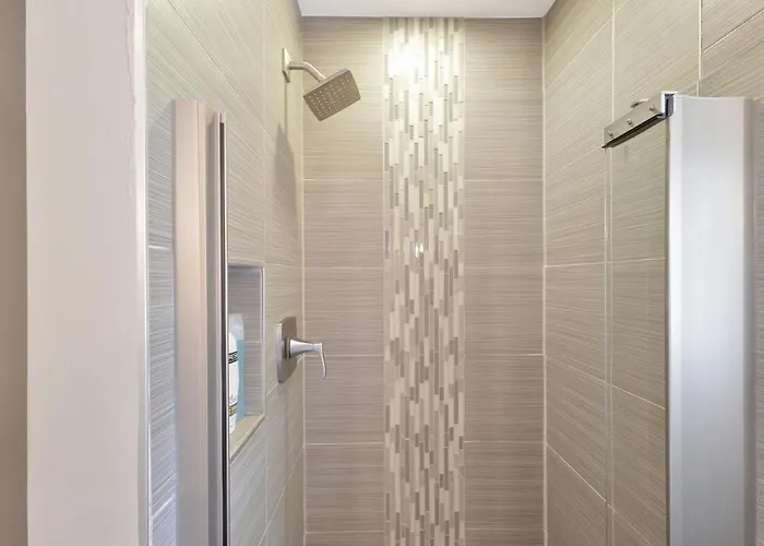 Modern On Monterey, 5 Mins From Memorial Stadium * Champaign