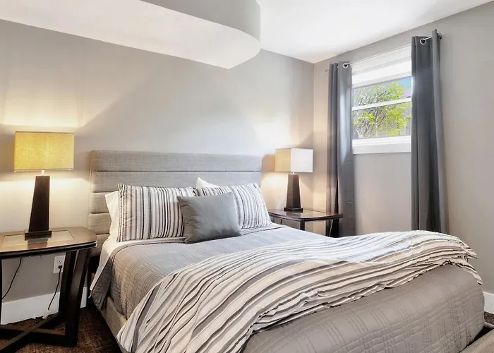 Modern On Monterey, 5 Mins From Memorial Stadium Сasa de vacaciones *